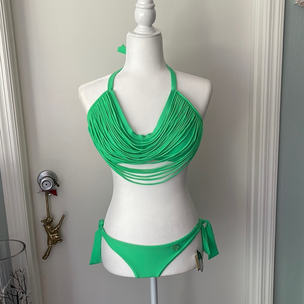 NWT Body Glove The side Tropic Tassel Green Apple 🍏 Bikini.  Size Medium D Cup